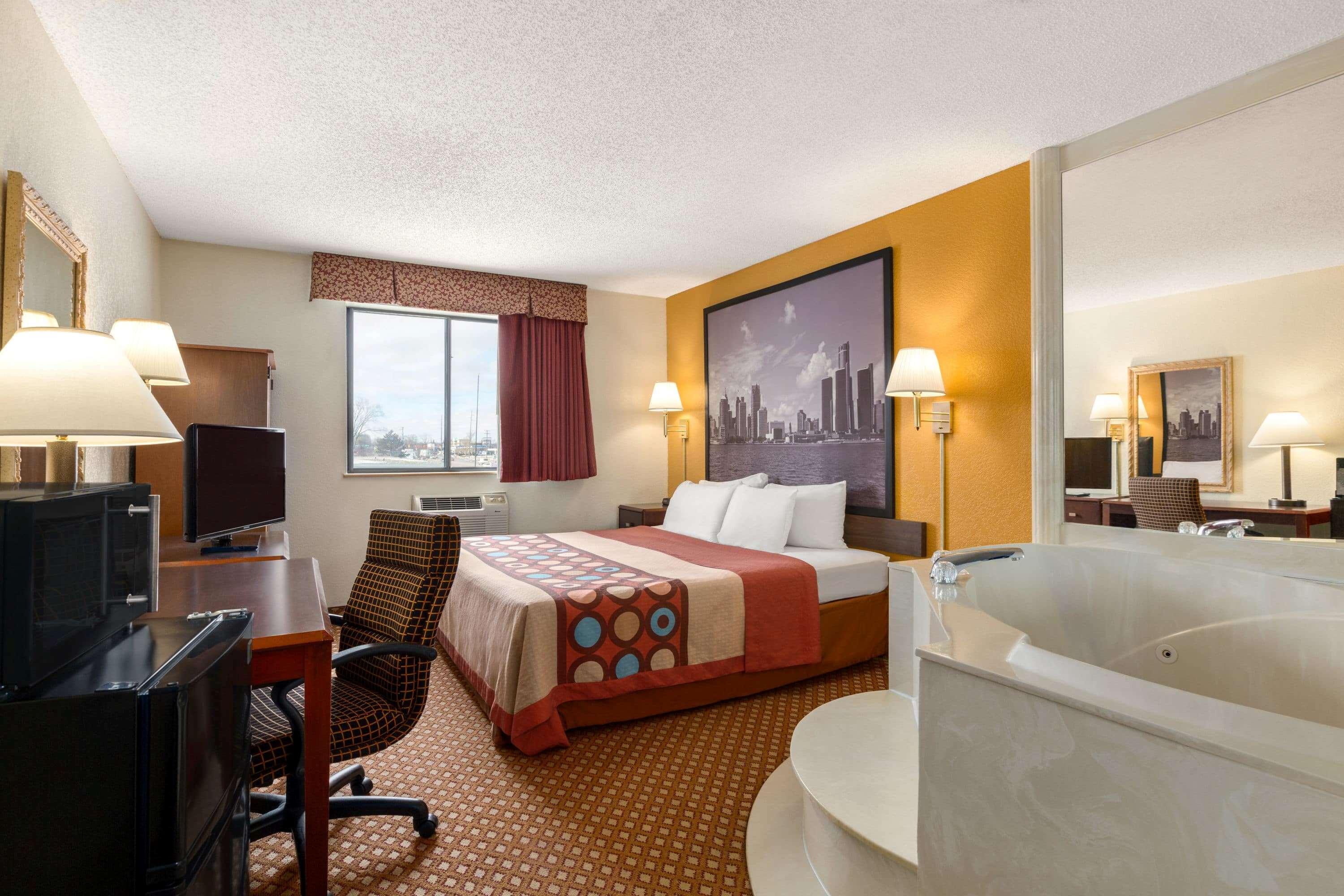 Comfort Inn Detroit - Troy Clawson Экстерьер фото